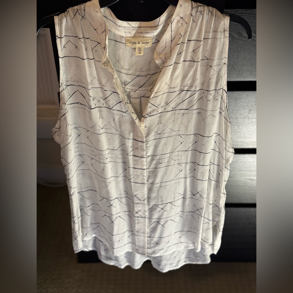 Cloth and Stone Anthropologie Blouse